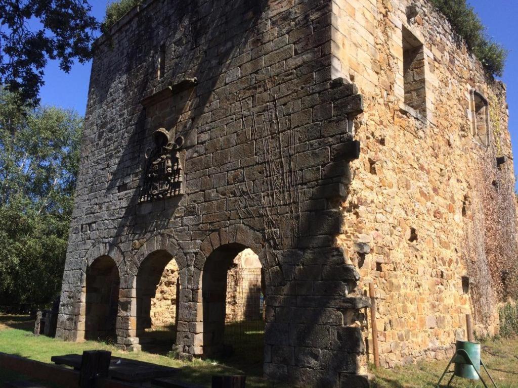Mendi Alai Hotel Carranza Bagian luar foto