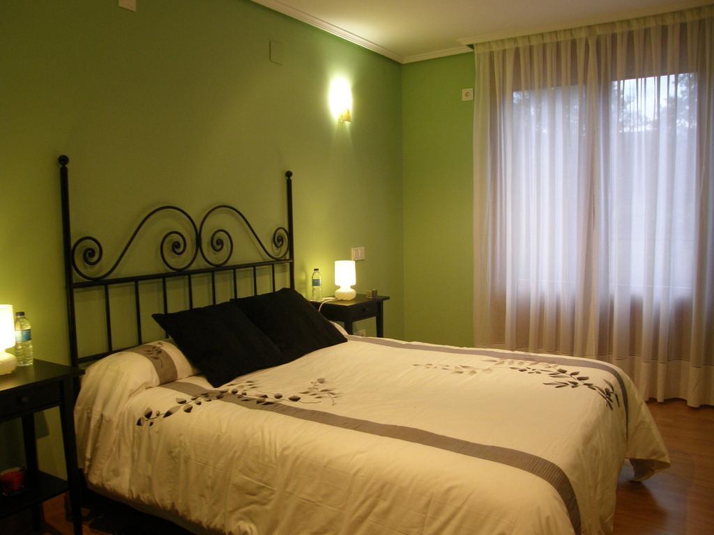 Mendi Alai Hotel Carranza Ruang foto